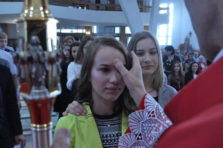 Bierzmowanie w par. Miłosierdzia Bożego w Dębicy 