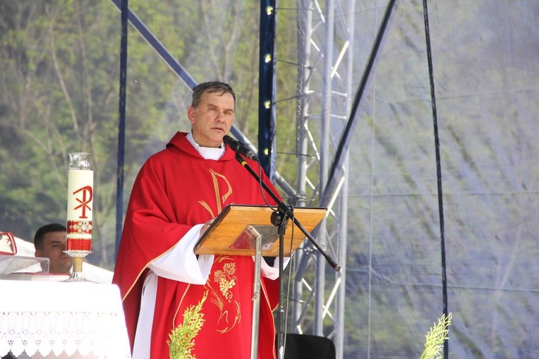 Uroczystości na Górze Śmierci w Pustkowie-Osiedlu