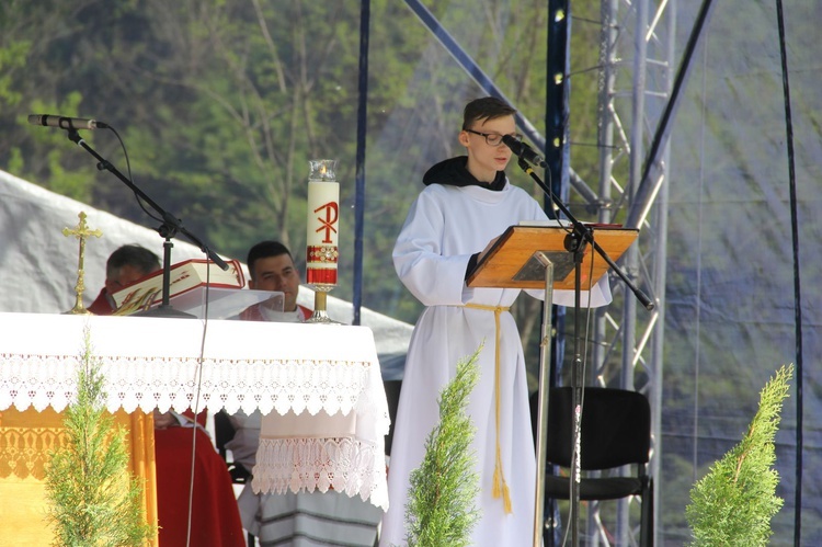 Uroczystości na Górze Śmierci w Pustkowie-Osiedlu