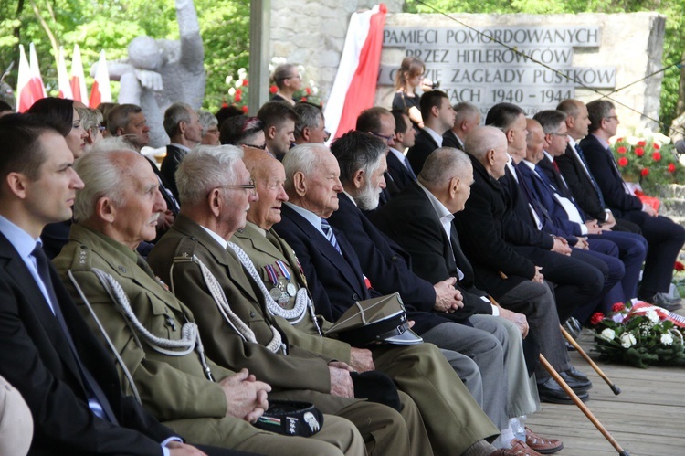 Uroczystości na Górze Śmierci w Pustkowie-Osiedlu