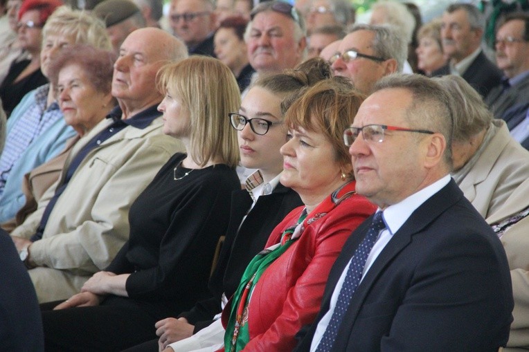 Uroczystości na Górze Śmierci w Pustkowie-Osiedlu