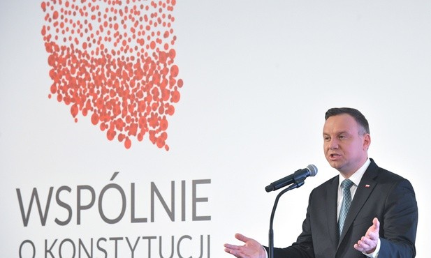 Prezydent: Może w 2021 r. udałoby się uchwalić nową konstytucję albo...
