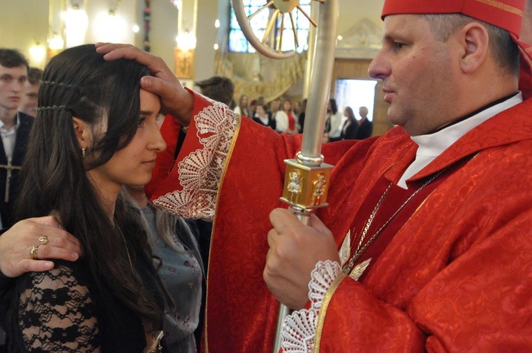 Bierzmowanie u św. Heleny