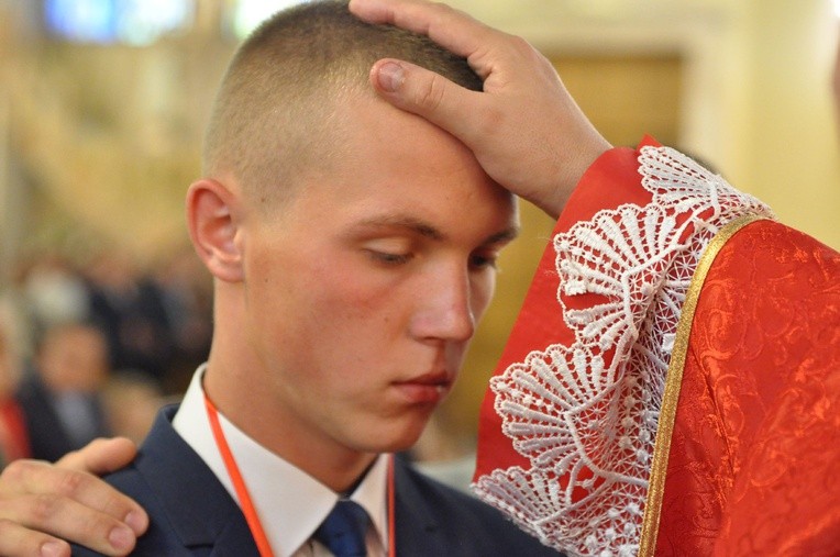 Bierzmowanie u św. Heleny