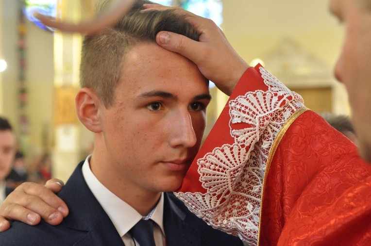 Bierzmowanie u św. Heleny