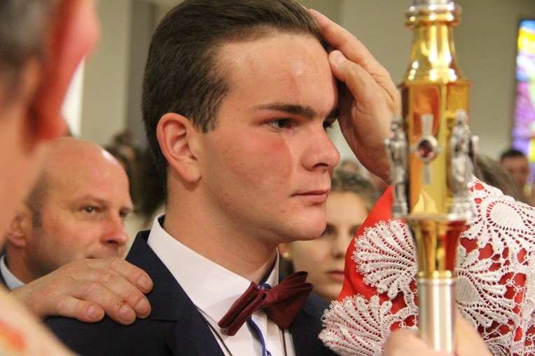 Bierzmowanie w Moszczenicy