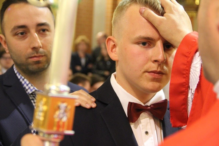 Bierzmowanie u misjonarzy w Tarnowie