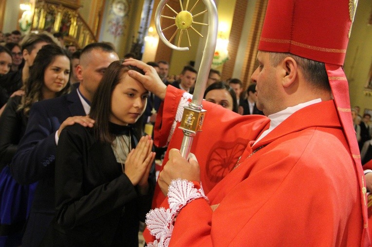 Bierzmowanie u misjonarzy w Tarnowie