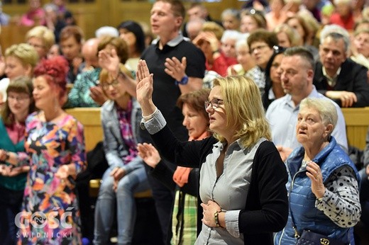 Wieczór uwielbienia w Świdnicy