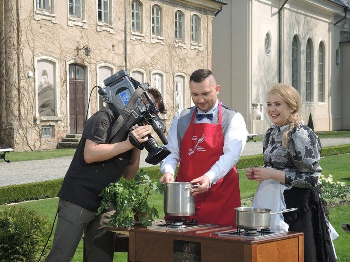 Jedną z atrakcji jest kuchnia hrabiego