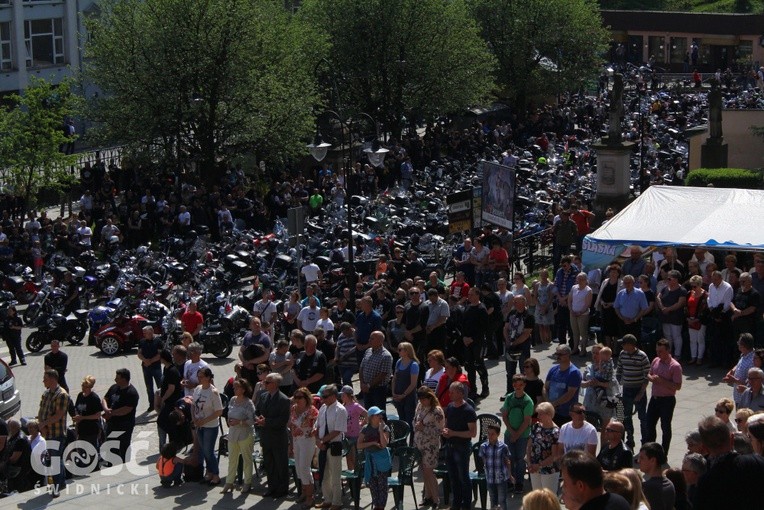 Rozpoczęcie sezonu w bazylice w Wambierzycach