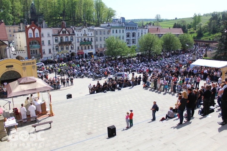 Rozpoczęcie sezonu w bazylice w Wambierzycach