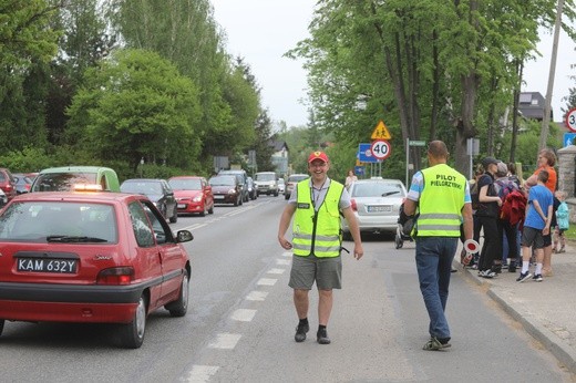 Msza św. na rozpoczęcie 6. pielgrzymki z Hałcnowa do Łagiewnik