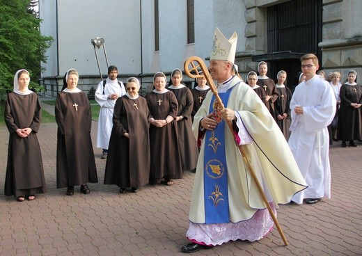 Peregrynacja i koronacja w Marysinie Wawerskim