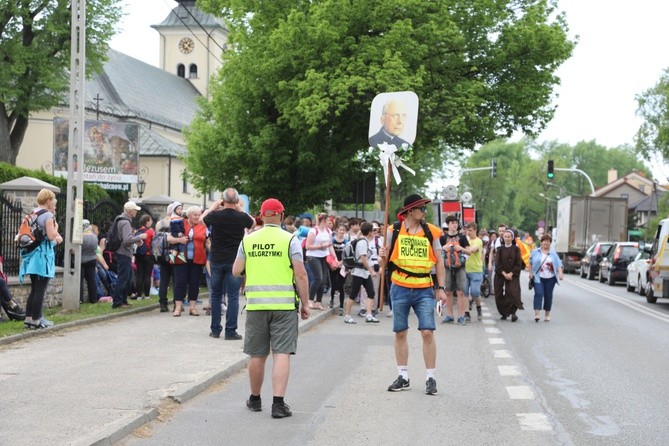 6. pielgrzymka do Bożego Miłosierdzia wyruszyła z Hałcnowa