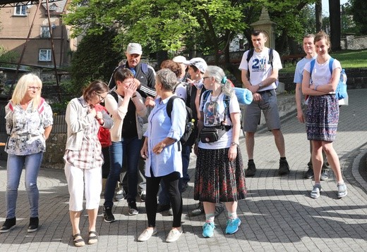 Pielgrzymi z Cieszyna w drodze do Łagiewnik - 2018