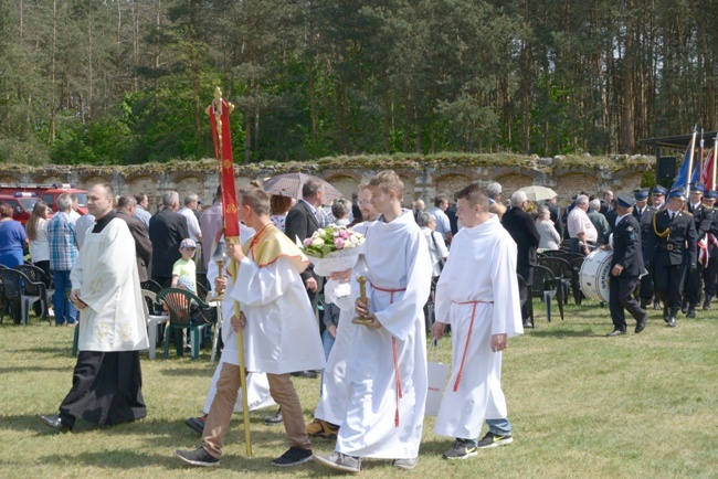 Pielgrzymka strażaków do Wysokiego Koła