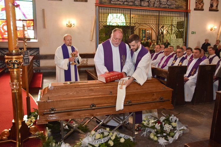 Pogrzeb kapłana