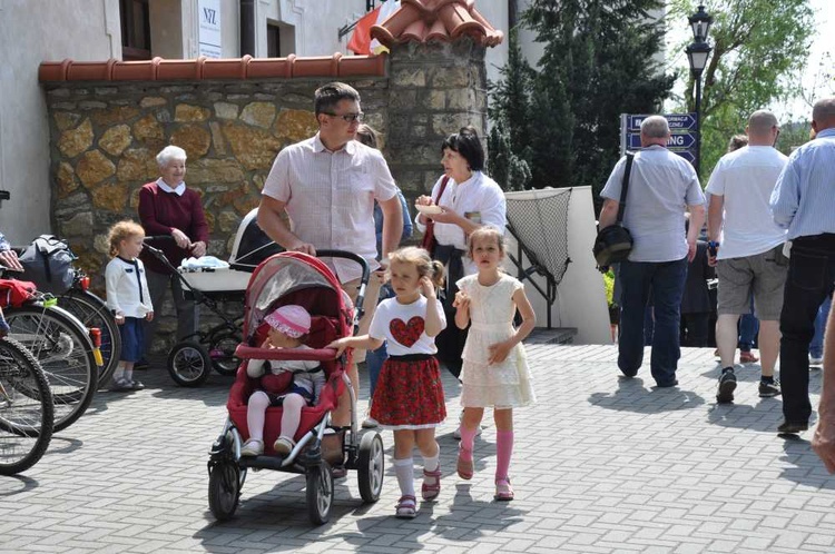 Święto Rodziny i Jarmark Cysterski w Jemielnicy