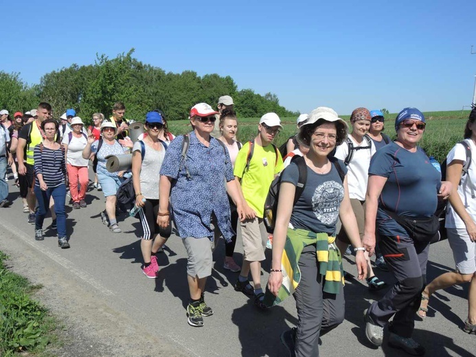 7 grup w drodze do Wieprza - 2. dzień - 2018