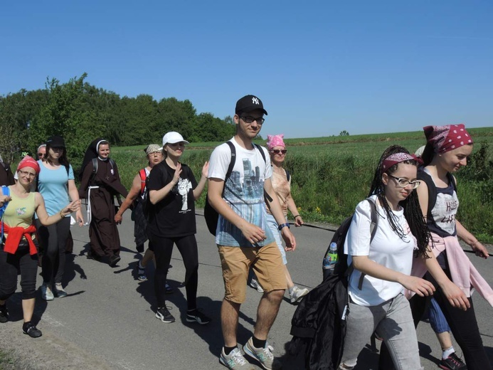 7 grup w drodze do Wieprza - 2. dzień - 2018