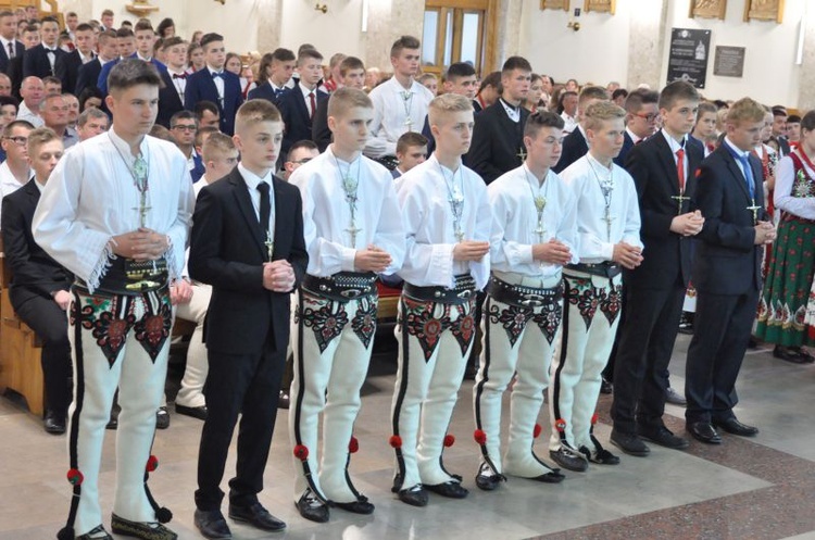 Bierzmowanie w Ochotnicy Górnej