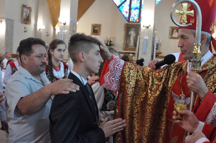 Bierzmowanie w Ochotnicy Górnej