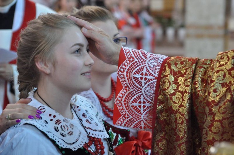 Bierzmowanie w Ochotnicy Górnej