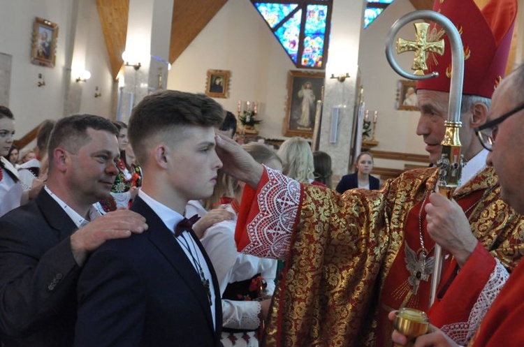 Bierzmowanie w Ochotnicy Górnej