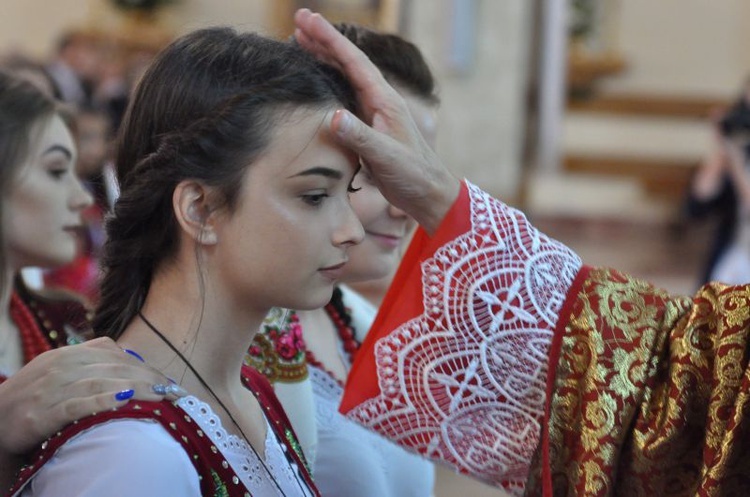 Bierzmowanie w Ochotnicy Górnej