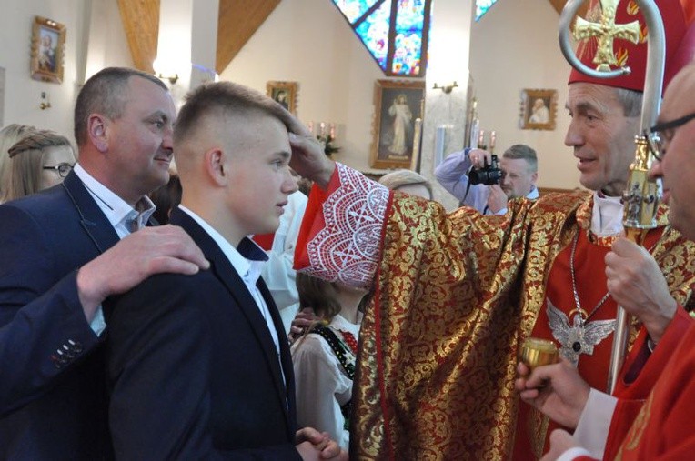 Bierzmowanie w Ochotnicy Górnej