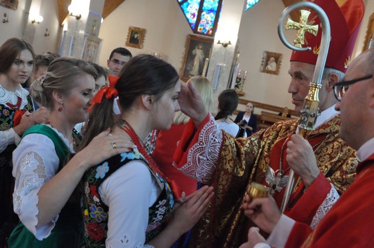 Bierzmowanie w Ochotnicy Górnej