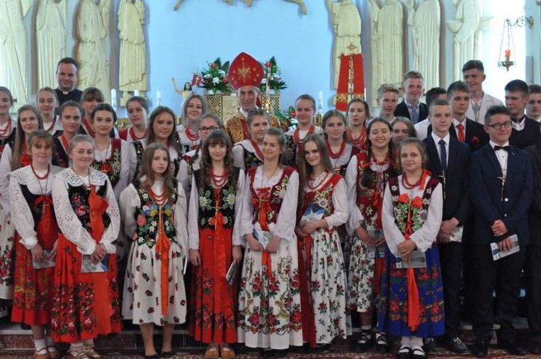 Bierzmowanie w Ochotnicy Górnej