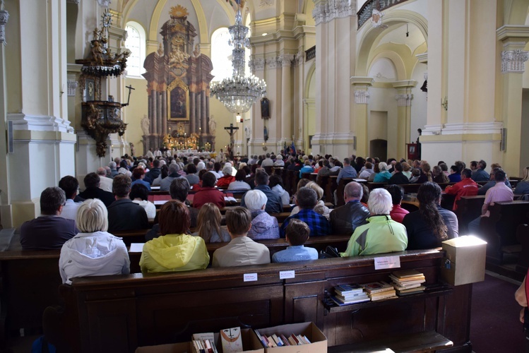 III pielgrzymka z Bogatyni do czeskich Hejnic