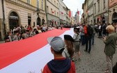 Bicie rekordu długości flagi narodowej Kraków 2018 - cz. 2