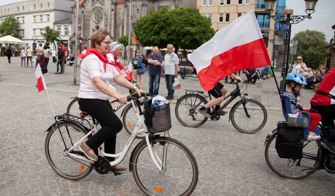 Dzień Flagi w Tarnowskich Górach [ZDJĘCIA] 