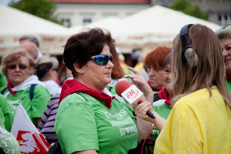 Nietypowo obchodzono Dzień Flagi w Tarnowskich Górach 