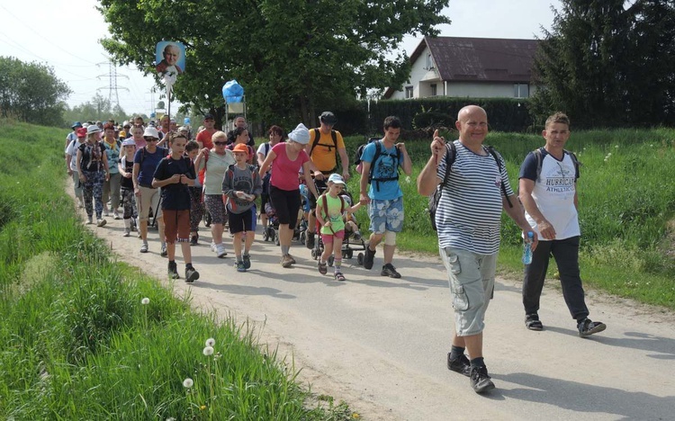 Łagiewniccy pielgrzymi na trasie - 3. dzień - 2018