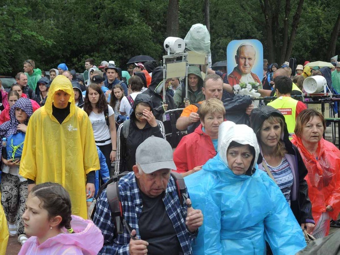 Łagiewniccy pielgrzymi na trasie - 3. dzień - 2018