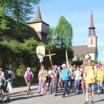 Poświęcenie witraża św. Faustyny w kościele w Nidku