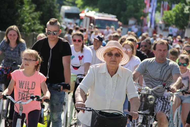 Otwarcie sezonu motocyklowego w Zgórsku