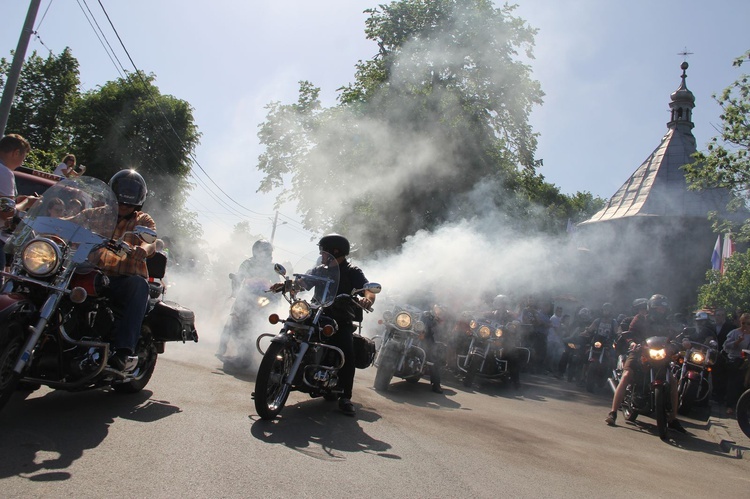 Otwarcie sezonu motocyklowego w Zgórsku