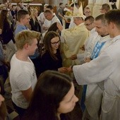 Eucharystię zakończyło osobiste błogosławieństwo przez nałożenie rąk