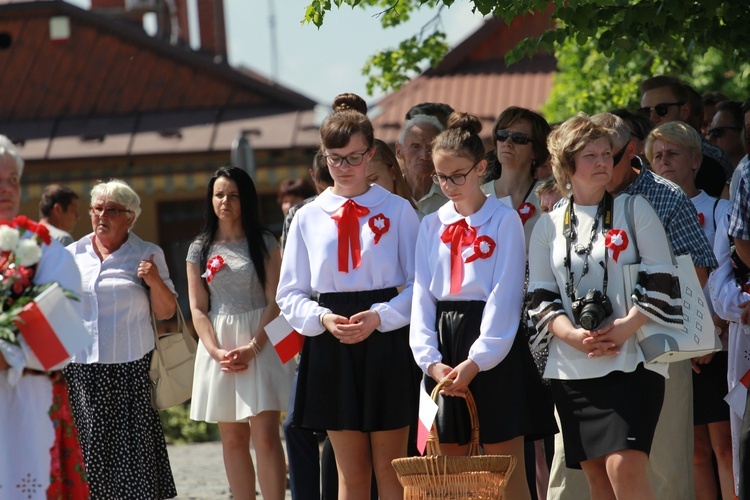 Pomnik Paderewskiego w Ciężkowicach