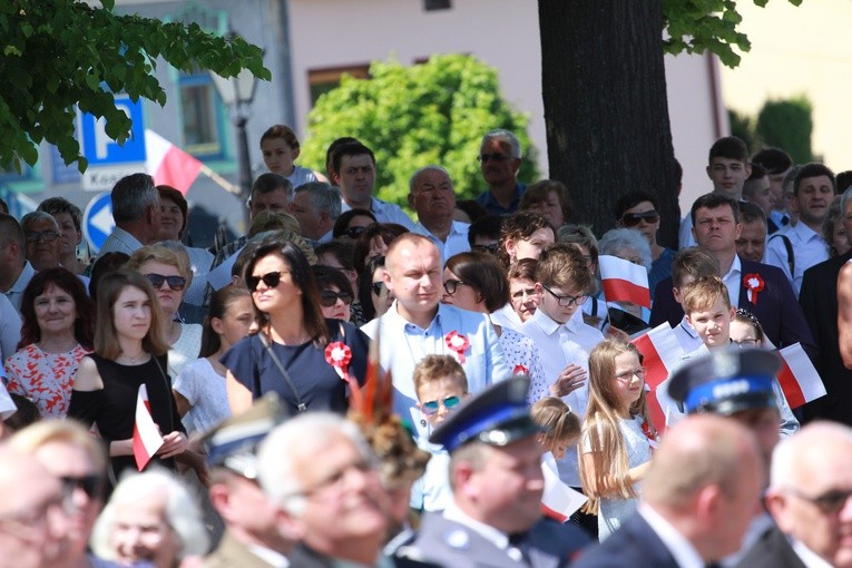 Pomnik Paderewskiego w Ciężkowicach