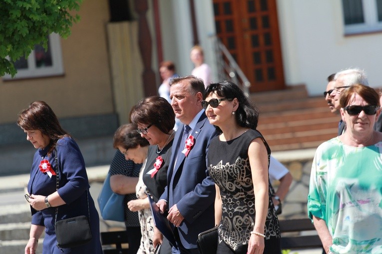 Pomnik Paderewskiego w Ciężkowicach