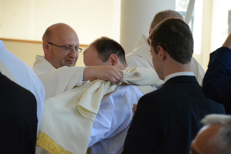 Święcenia diakonatu