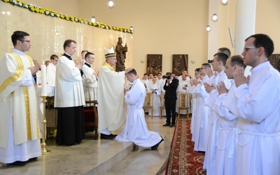 Święcenia diakonatu