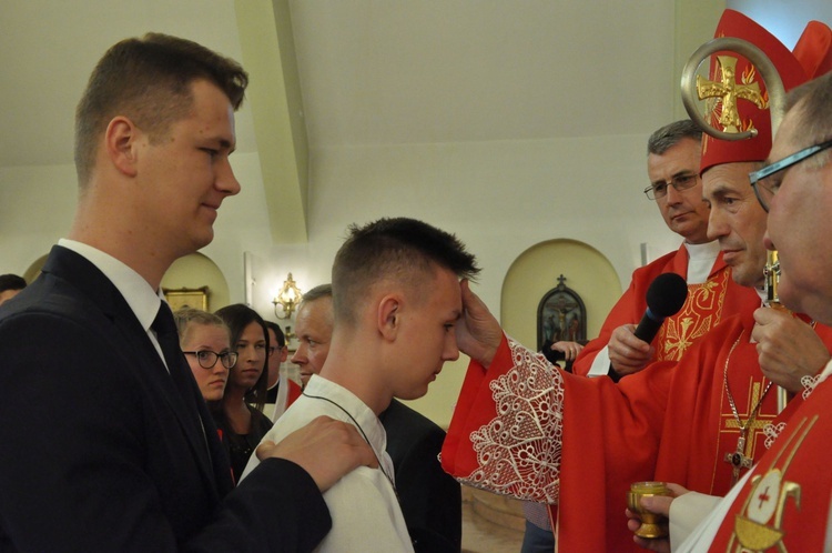 Bierzmowanie w Zabrzeży