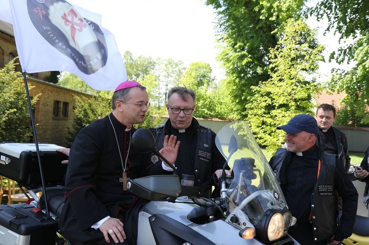 Paradyż - pielgrzymka służby liturgicznej